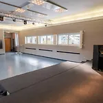 Hostel Youth