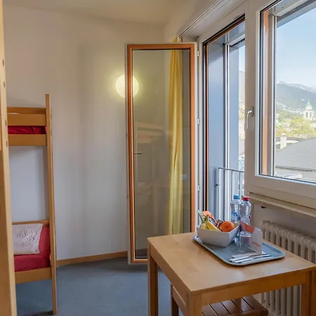 Locarno Youth Hostel *