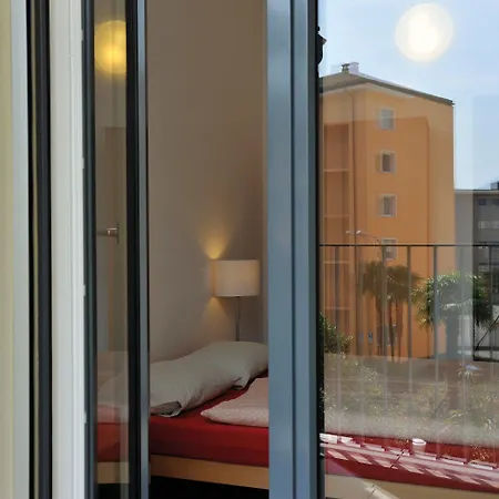 Locarno Youth Hostel *