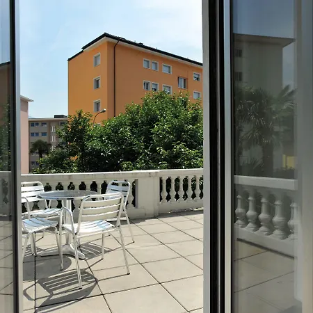 Locarno Youth Hostel * Locarno