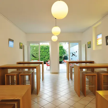 Locarno Youth Hostel *