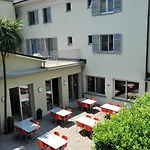 Youth Hostel Λοκάρνο